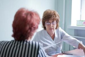 В Украине изменились правила подписания декларации с врачом