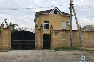 В Запорожье во двор дома бросили гранату