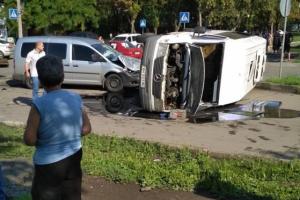 Вместо моря - больничная палата: в оккупированном Донецке перевернулся автобус с детьми 