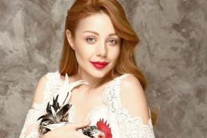 "Тетя решила хайпануть": продюсер поющей в России Лободы оскорбила Тину Кароль 