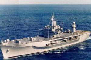 Флагман США вошел в Черное море для совместных учений с украинским флотом