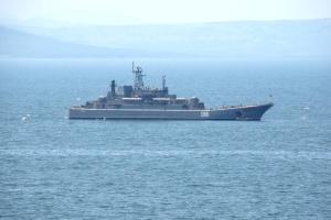 Корабль Тихоокеанского флота РФ застрял на мели у Владивостока