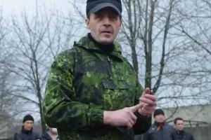 "Пока только "Привет от Беса": После визита в Горловку Безлер пригрозил повесить Захарченко и Ко на столбах