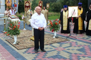 На Волыни пенсионер стихами Шевченко разогнал Московский патриархат: видео