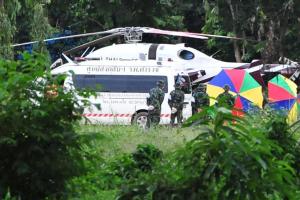 Повезло с тренером: как 12 подростков выжили в тайской пещере