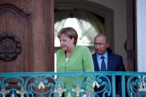 Переговоры Путина и Меркель длились почти 3 часа и завершились около полуночи