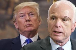 Пономарь: Битва Маккейна с Трампом продолжается