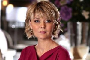Актриса Юлия Меньшова показала свое "настоящее лицо"