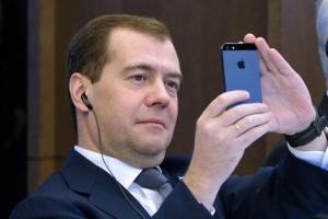 Таинственное исчезновение Дмитрия Медведева: что случилось с премьер-министром РФ