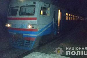 Поезд насмерть сбил женщину на Харьковщине