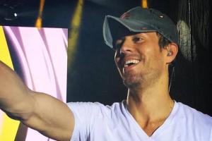 Красавчик Энрике Иглесиас выступит в Киеве: названа дата