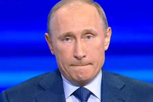 "Может, правда копыта?": В сети высмеяли рост Путина