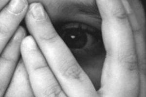 В Днепре подростки "из плохой компании" жестоко избили 14-летнюю девочку