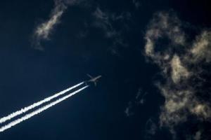 Драка пассажиров на борту авиарейса "Москва-Душанбе": пострадала стюардесса