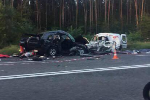 Под Киевом произошло жуткое лобовое ДТП: 4 человека погибло