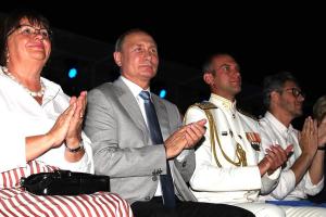 Путин посетил аннексированный Севастополь