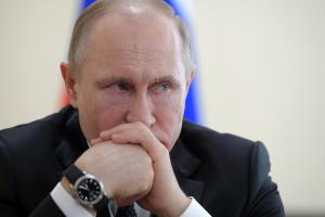 Скульптор Церетели предложил поставить памятник Путину в полный рост