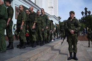 "Едут одни наркоманы и алкаши": В рядах боевиков "ДНР" кризис с набором "добровольцев"