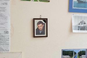 Скандал в "Одесской морской академии": Сотрудник университета вывесил в своем кабинете портрет убитого Захарченко