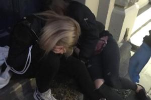 В центре Львова нашли без сознания двух девушек-подростков с признаками алкогольного опьянения