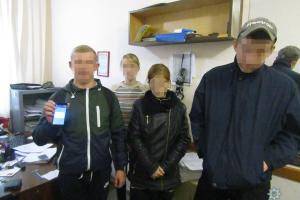 Пытался познакомиться с девушками: в Северодонецке полицейские разоблачили "порноактера"