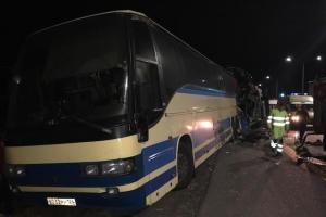 В России произошло серьезное ДТП с участием двух пассажирских автобусов, 6 человек погибло