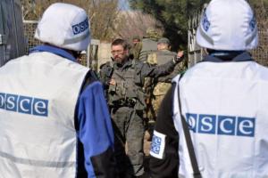 ОБСЕ: На Донбассе возле границы с РФ зафиксирована колонна военной техники