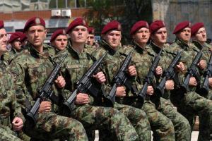 Армия Сербии находится в полной боевой готовности