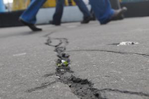 Землетрясение в России: Жители жалуются, что в службе спасения никто не брал трубку