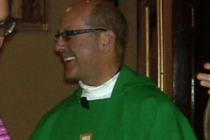 В Италии священник избил и порезал полицейских, помешавших его домогательствам