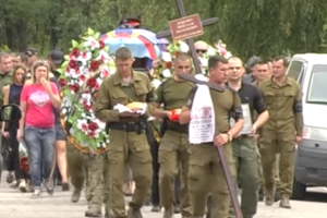 В Донецке похоронили охранника Захарченко "Славяна": видео
