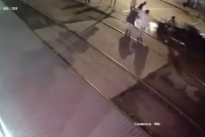 Стритрейсер снес пешеходов на полном ходу: момент смертельного ДТП в Одессе попал на видео