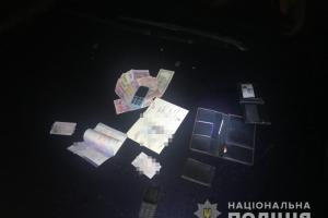 В Киеве на горячем задержали иностранцев, которые обокрали 2 квартиры