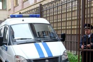 Под Питером мужчину и 12-летнюю девочку задержали за каннибализм