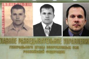 Путин лично вручил звезду Героя России: подробности о жизни отравителя Скрипалей "Петрова"-Мишкина