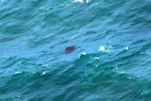 Найдены обломки и тело погибшего: в США пассажирский самолет рухнул в океан