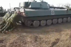 "Приходится САУ с толкача заводить": В сети показали "боевые будни" террористов "ДНР"