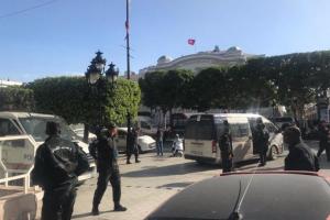 Теракт в Тунисе: Смертница взорвала себя в центре города