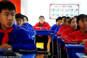 В Китае обнаружили самую высокую девочку в мире - СМИ