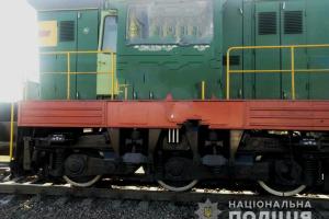 Под Харьковом поезд сбил 16-летнюю школьницу