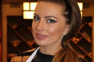 Экс-участница шоу "МастерШеф" призналась, что беременна