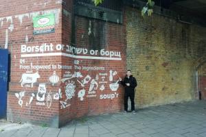 В Лондоне появилось граффити с рецептом борща