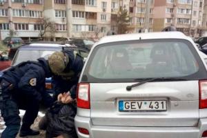 Исполнителя и заказчика покушения на убийство депутата Херсонского облсовета задержала полиция - Аброськин