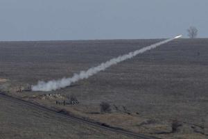 Россия разместила еще один ракетный комплекс в аннексированном Крыму