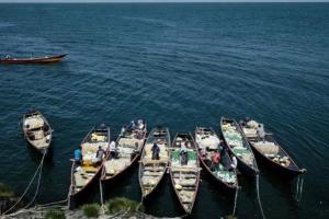 Среди пассажиров был принц и звезды шоу-бизнеса: на озере Виктория затонула яхта