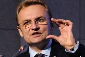 Назвал Гандзюк "стервой": В сети появилась скандальная запись разговора Садового, политик дал комментарий