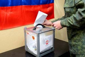 В Донецке голосуют за Чака Норриса
