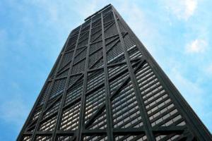 В Чикаго лифт с пассажирами рухнул с 95-го этажа