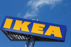 "Новая почта" будет доставлять товары IKEA в Украине