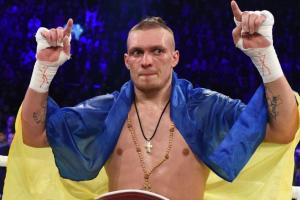 Усик: "Если будут захватывать Лавру, встану на сторону монахов"